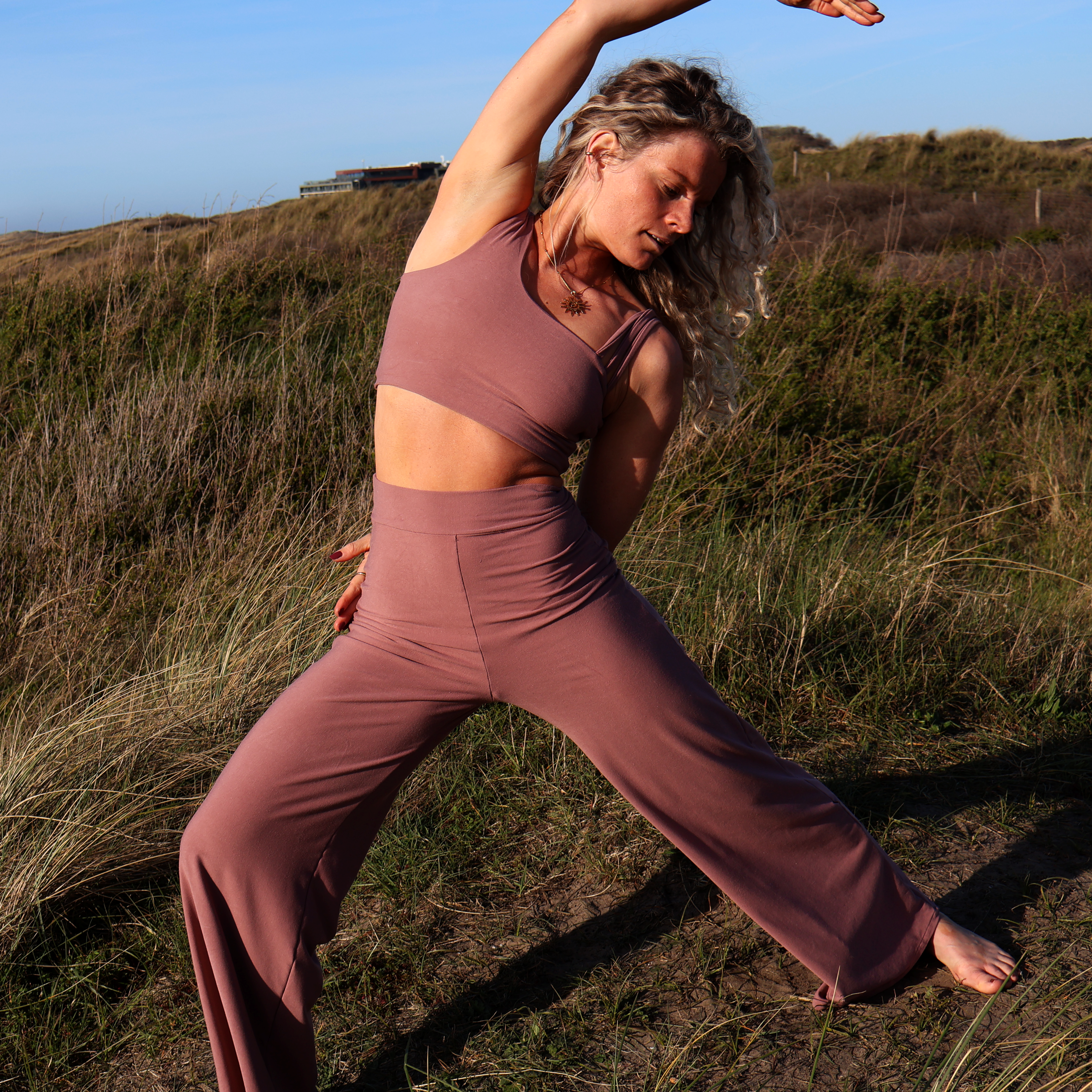 Aluna Pants | Flowy Yoga Pants